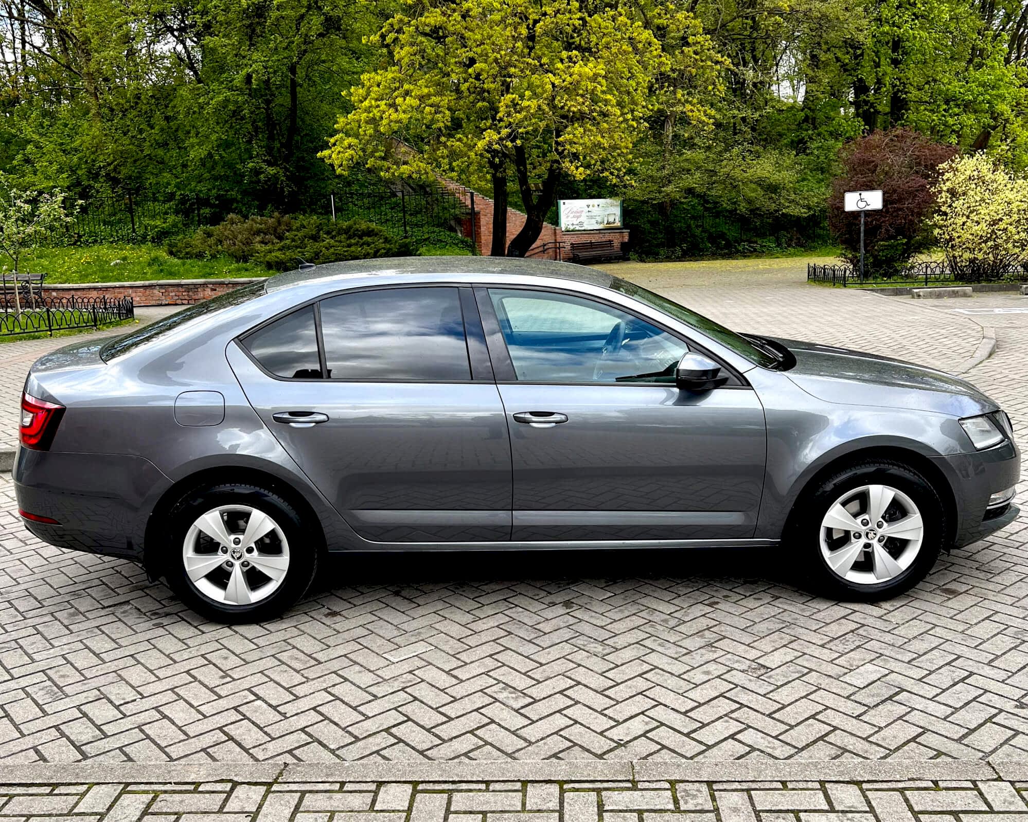 slider-car